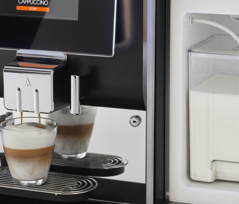 Lodówka na mleko ANIMO OptiMe Milk Cooler — pojemnik i układ mleczny