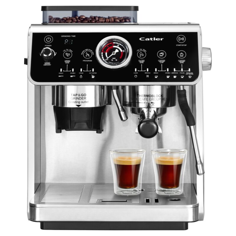 Parzenie dwóch espresso w ekspresie Catler ES 910